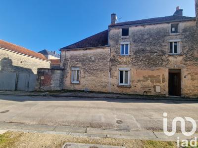 Maison de village - 75 m² - 3 pièces