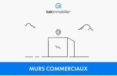 Local commercial - 300 m² - 10 pièces