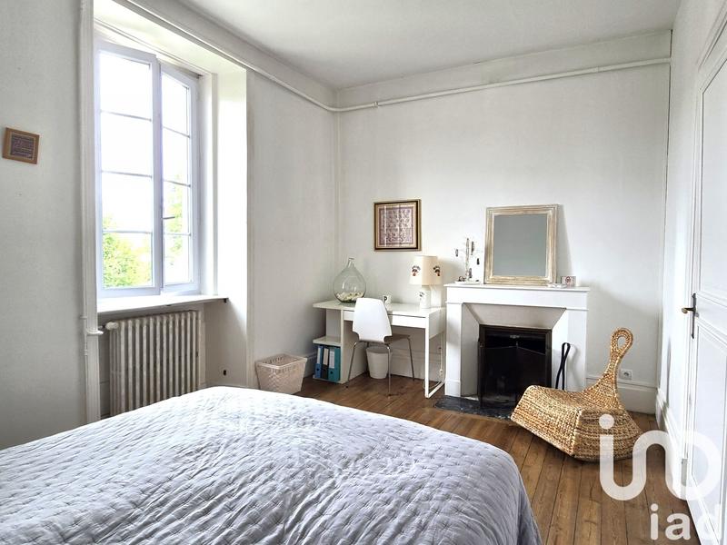 Maison - 298 m² - 11 pièces