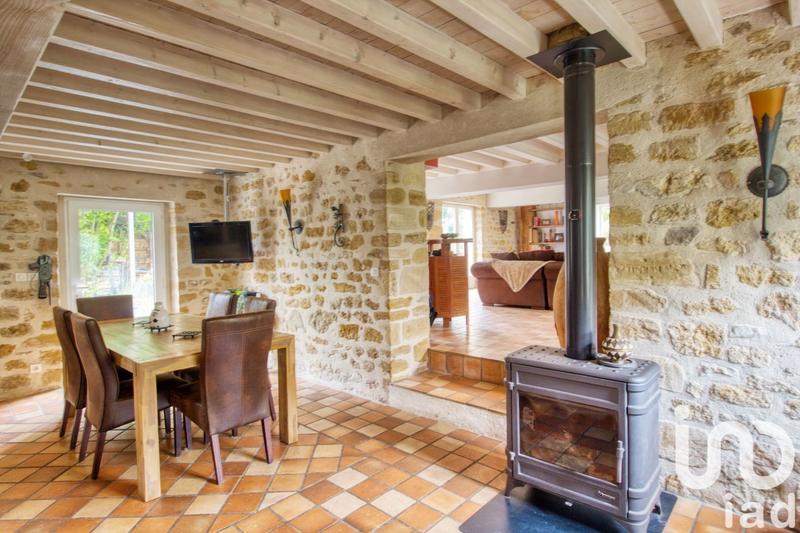 Maison - 327 m² - 9 pièces