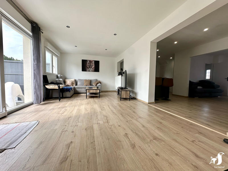 Maison - 110 m² - 5 pièces