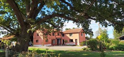 Maison - 110 m² - 6 pièces