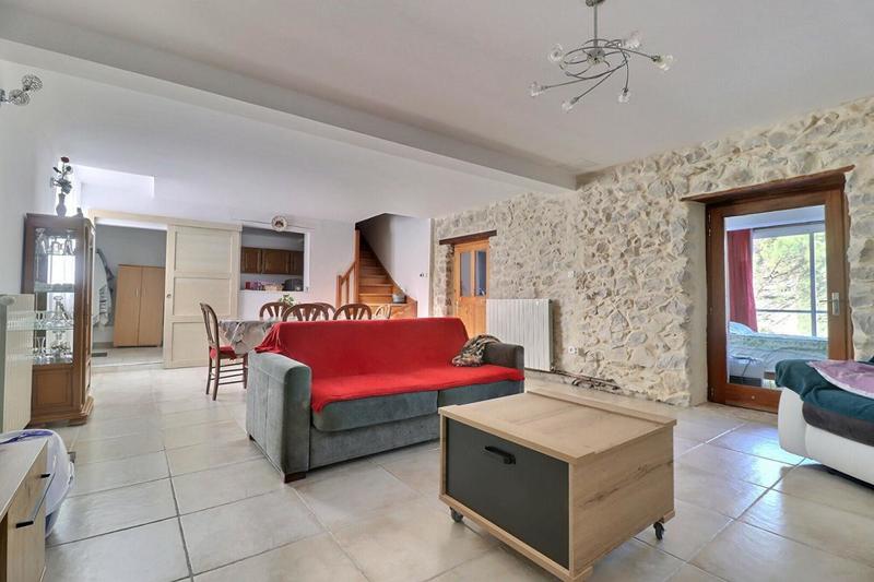 Maison - 126 m² - 7 pièces