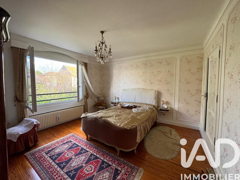 Maison - 135 m² - 6 pièces