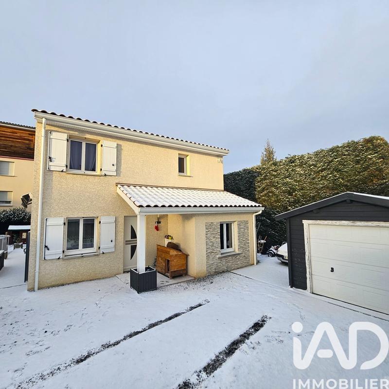 Maison - 103 m² - 5 pièces