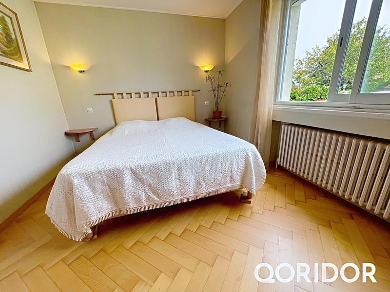 Villa - 198 m² - 7 pièces