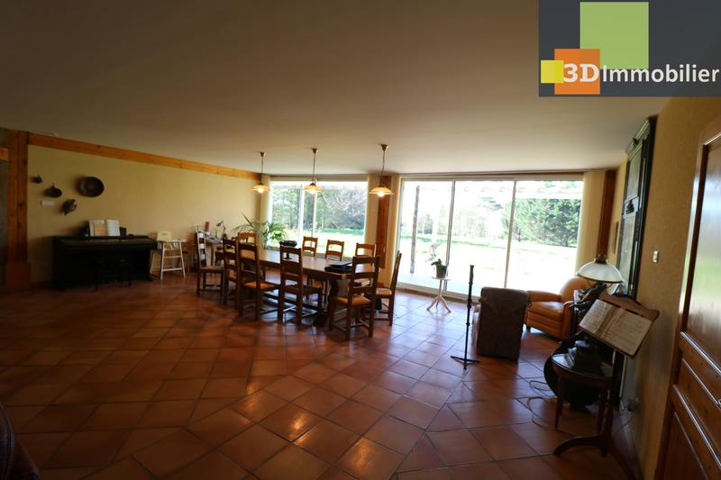 Maison - 500 m² - 11 pièces