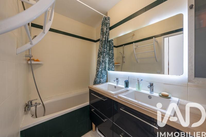 Appartement - 84 m² - 4 pièces