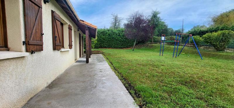 Maison - 92 m² - 4 pièces