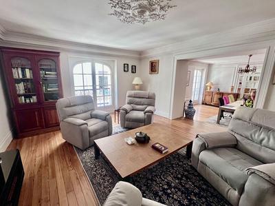 Appartement - 132 m² - 4 pièces