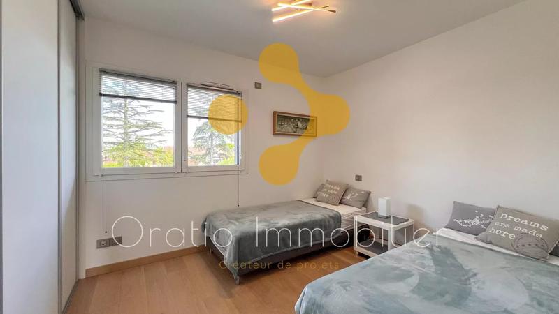 Appartement - 103 m² - 4 pièces