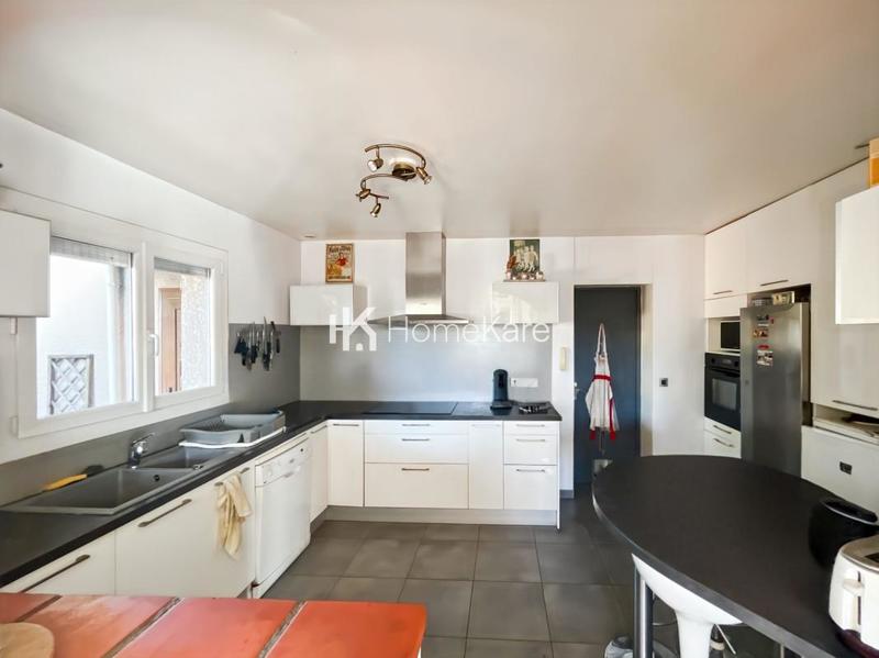 Maison - 120 m² - 5 pièces