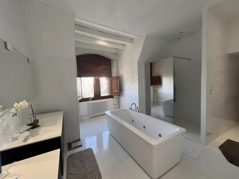 Manoir - 1 300 m² - 20 pièces