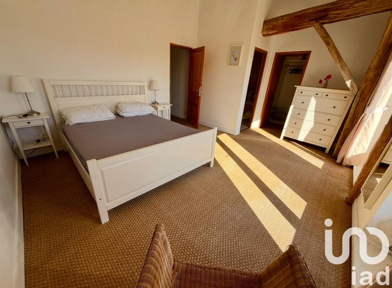 Maison - 332 m² - 11 pièces