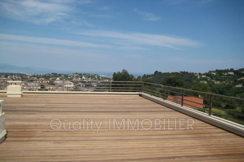Villa - 180 m² - 6 pièces