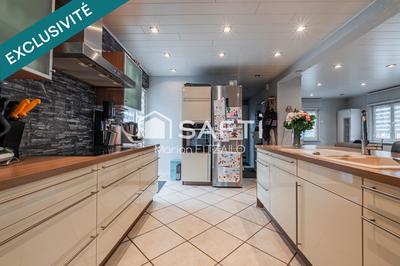 Maison - 121 m² - 4 pièces