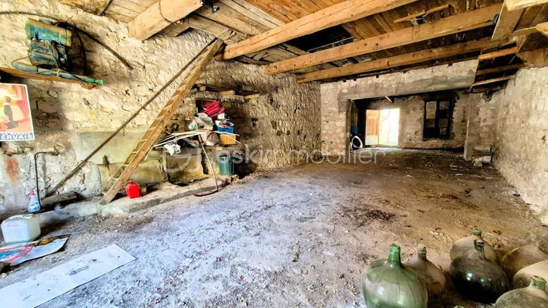 Parking / Garage - 72 m²