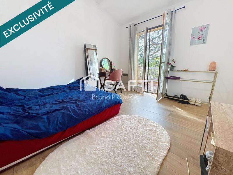 Maison - 158 m² - 6 pièces