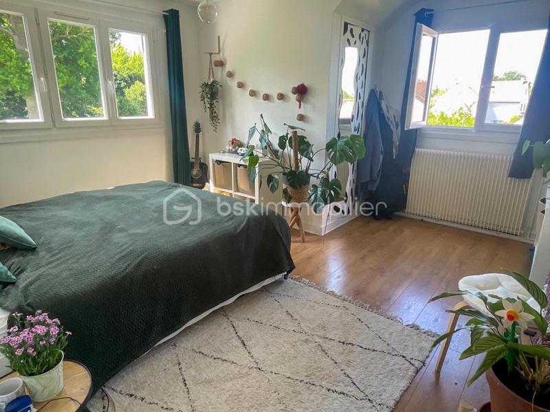 Maison - 187 m² - 7 pièces