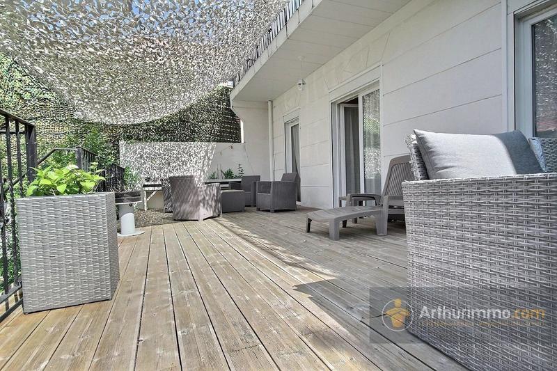 Maison - 257 m² - 6 pièces