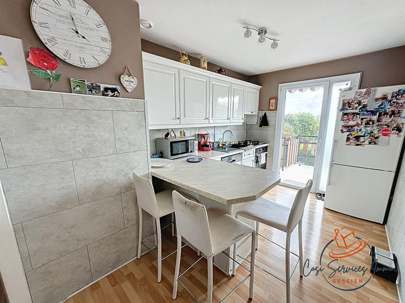 Maison - 180 m² - 5 pièces