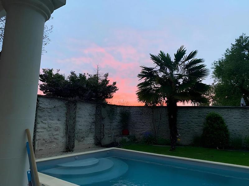 Maison - 230 m² - 7 pièces