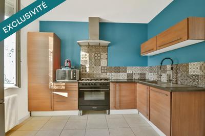 Maison - 95 m² - 5 pièces