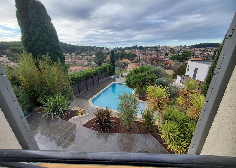 Maison - 168 m² - 5 pièces