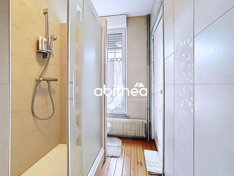 Maison - 186 m² - 6 pièces