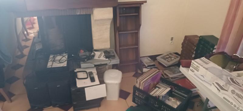 Vide Dressing et Bibloterie