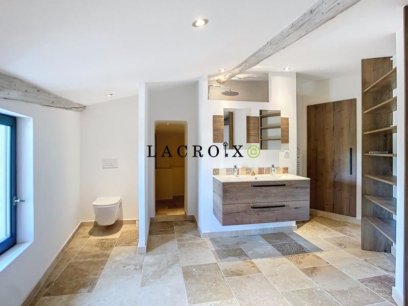 Maison - 169 m² - 5 pièces