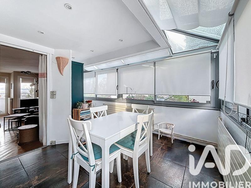 Appartement - 90 m² - 4 pièces