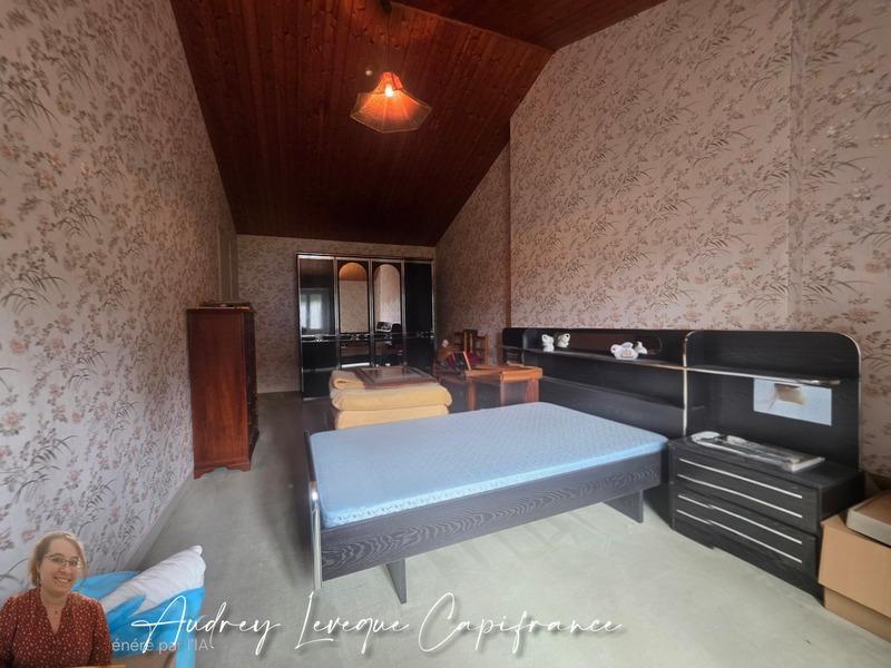 Maison - 203 m² - 6 pièces