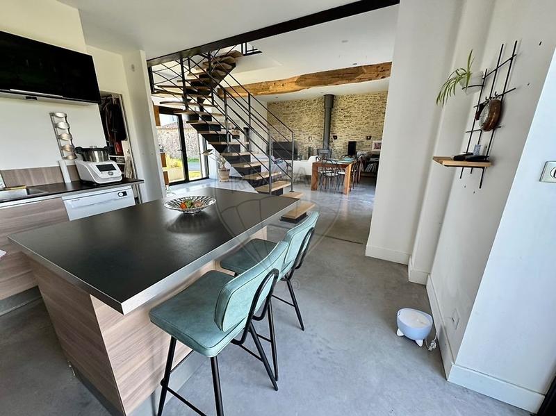 Maison - 115 m² - 4 pièces