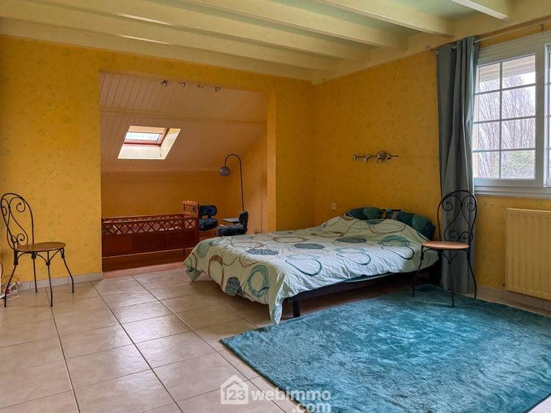 Maison de village - 377 m² - 7 pièces