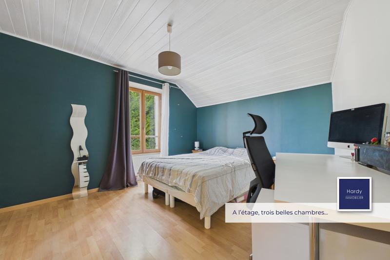 Maison - 139 m² - 7 pièces