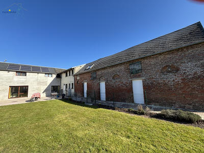 Maison - 175 m² - 8 pièces