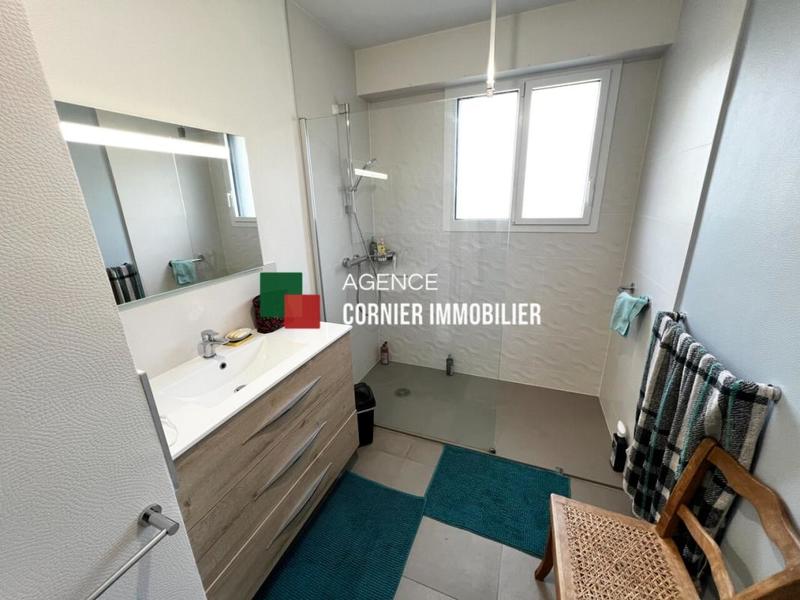 Pavillon - 120 m² - 6 pièces