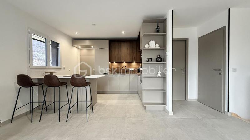 Maison - 130 m² - 7 pièces