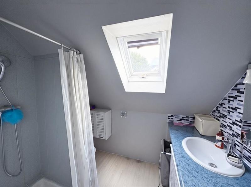 Maison - 92 m² - 5 pièces