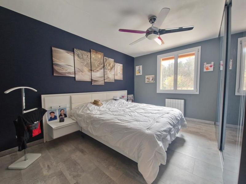 Maison - 186 m² - 7 pièces