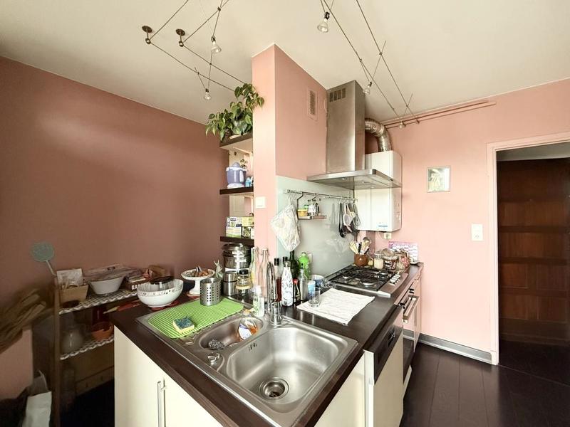 Appartement ancien - 73 m² - 3 pièces