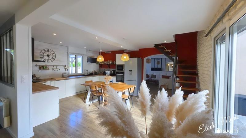 Maison - 135 m² - 5 pièces