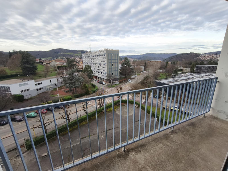 Appartement - 65 m² - 4 pièces