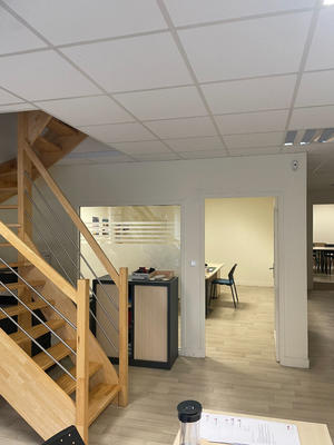 Local commercial - 135 m²