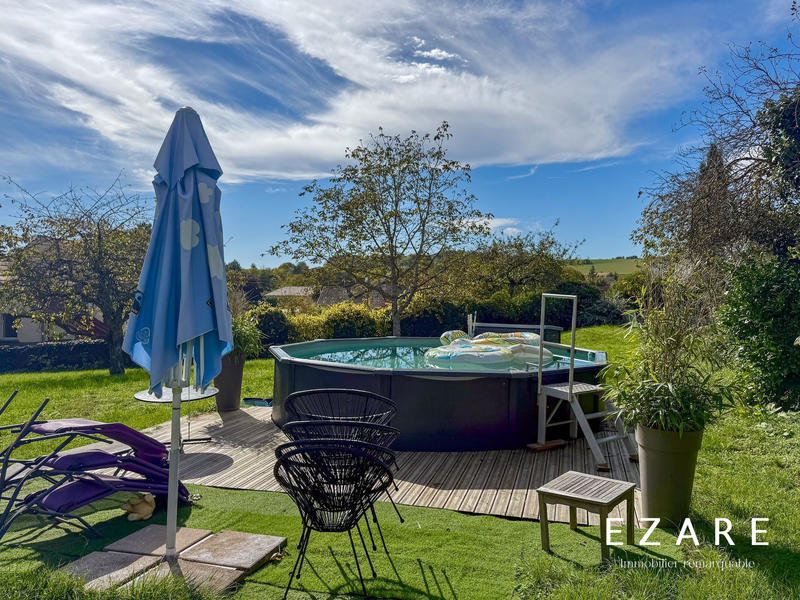 Maison - 700 m² - 6 pièces