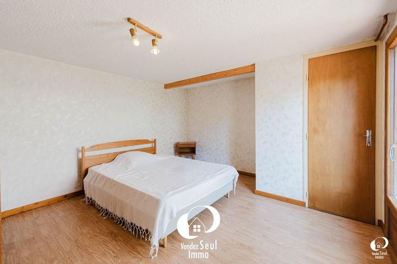 Maison traditionnelle - 132 m² - 6 pièces