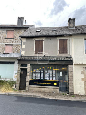 Maison - 93 m² - 6 pièces