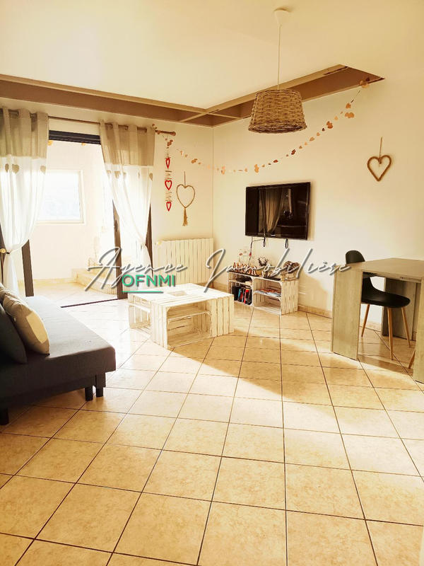 Maison de village - 280 m² - 8 pièces