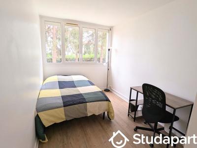 Chambre - 10 m² - 1 pièce